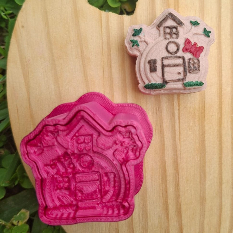Ejector - Masha and the Bear House